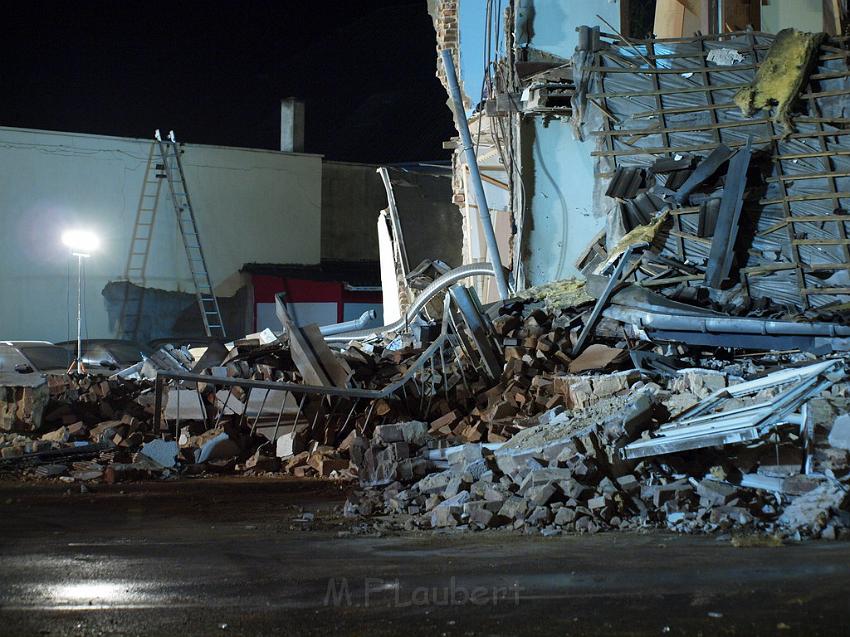 Hausexplosion Bruehl bei Koeln Pingsdorferstr P080.JPG